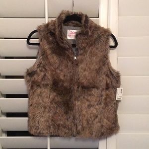 Justice faux fur vest